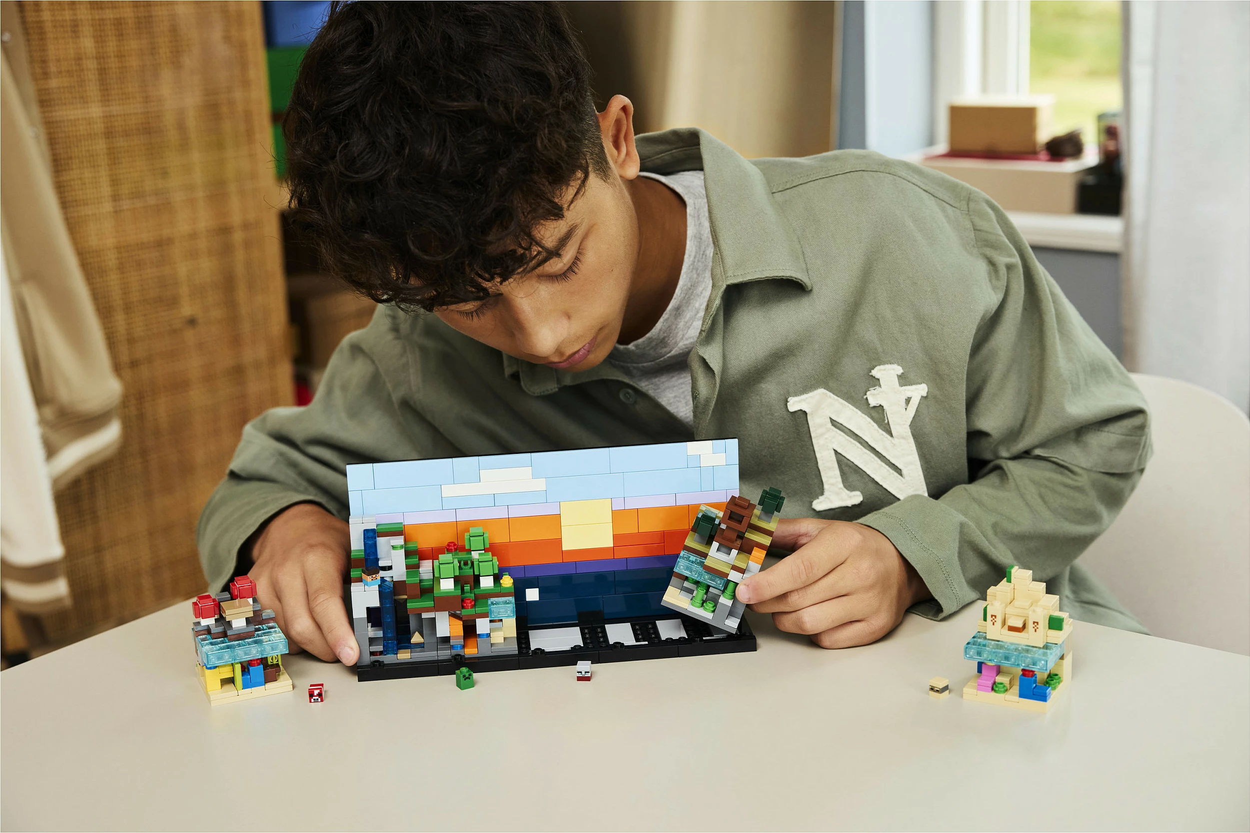 Set ndërtimi LEGO Minecraft Mini Biomes 21589, 797 copë, 12+, shumëngjyrësh