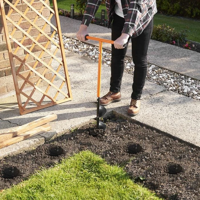 Vidë gërmimi për tokë VONHAUS Earth Garden Auger 3500190.1, çelik tubular, doreza Soft Grip, doreza të heqshme, portokalli/zi
