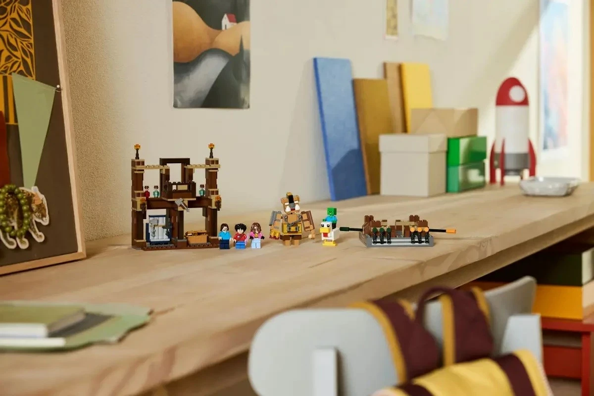 Set LEGO Minecraft 21272 Woodland Mansion Fighting Ring