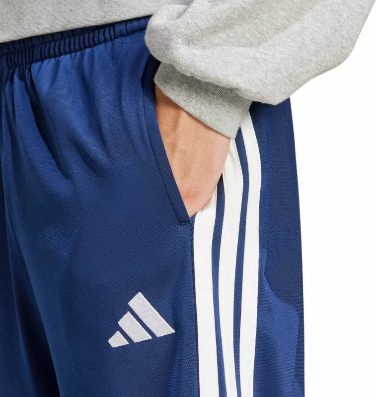 Pantallona sportive për meshkuj adidas 3-Stripes Tricot JI8803, të kaltërta