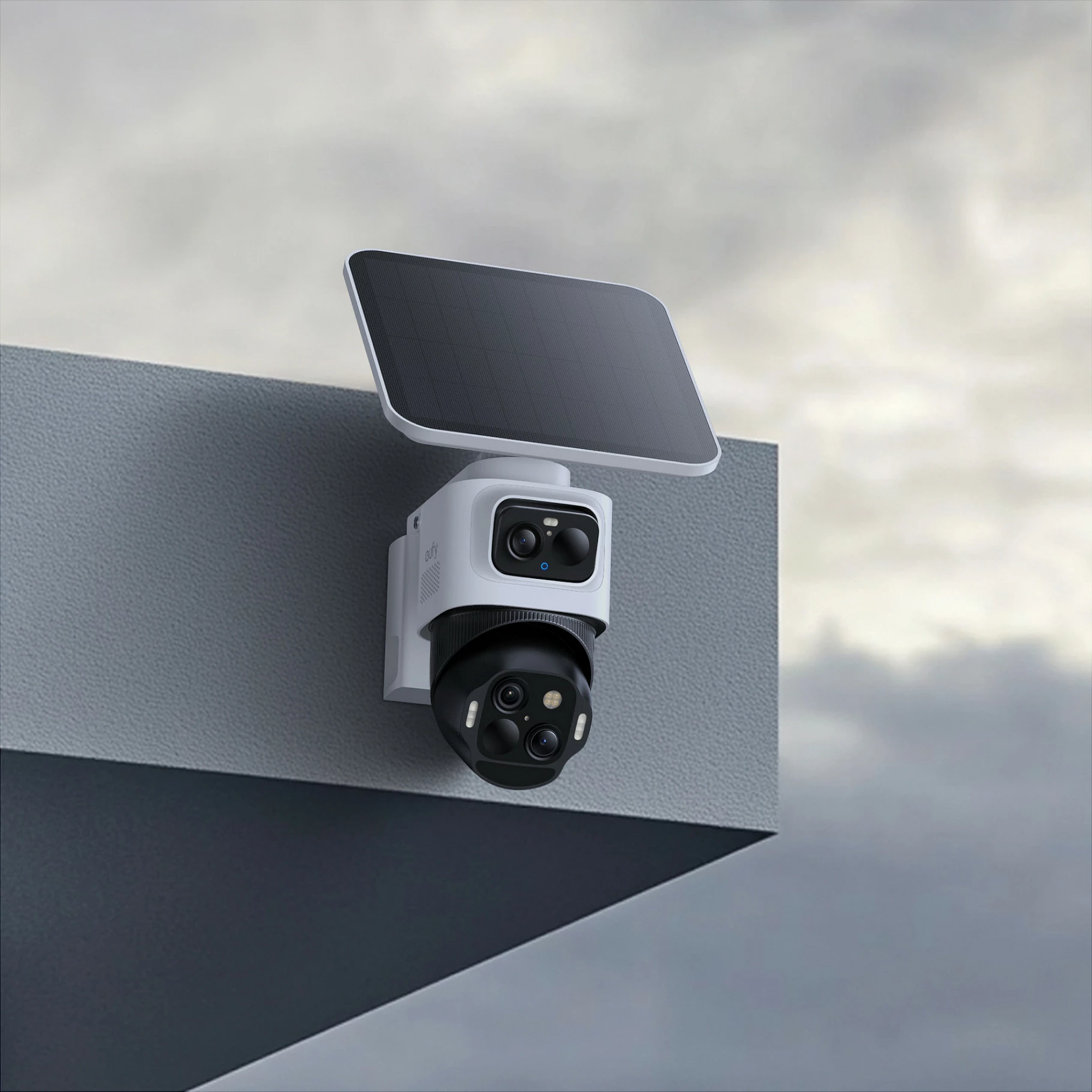 Kamerë sigurie IP Eufy SoloCam S4, 4K, Wi‑Fi, PTZ 360°, 32GB, Solar, IP65, Bardhë/Zi