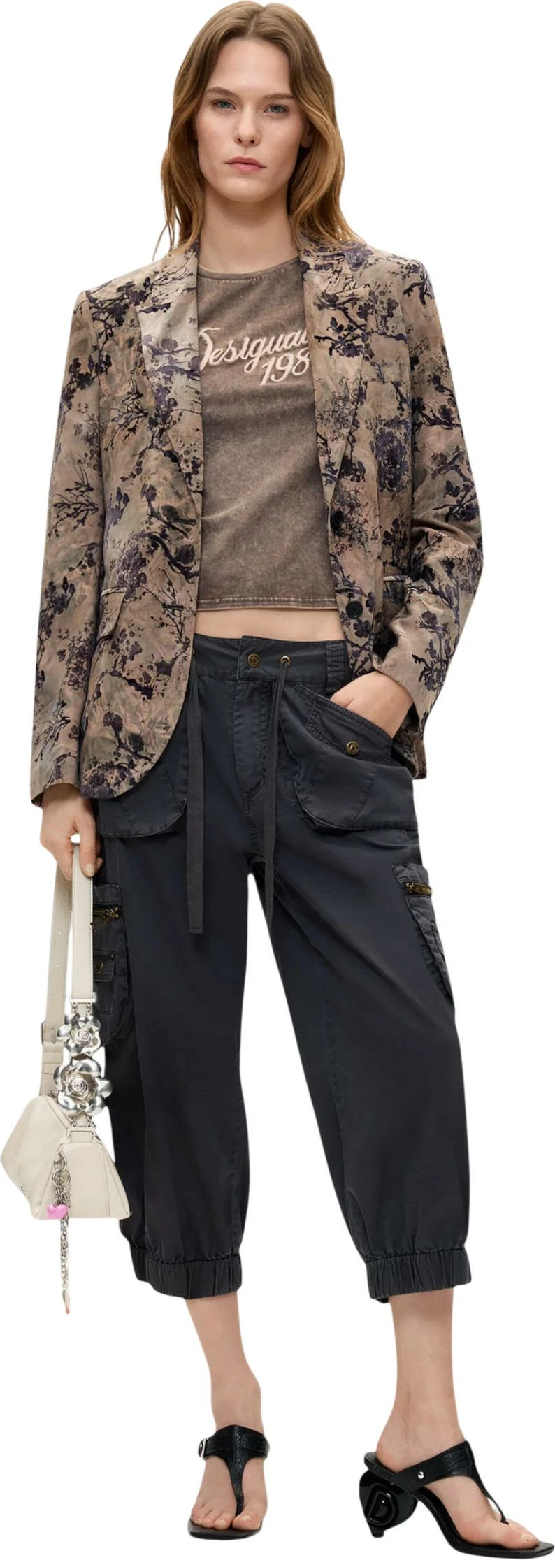 Blazer për femra Desigual AME_CHERRIE 26WWEW45, e zezë [Madhësia: M]