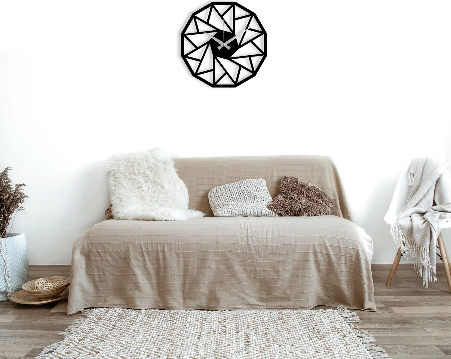 Orë muri dekorative prej metali, Wallity Enzoclock - S007, e zezë, 48x48cm