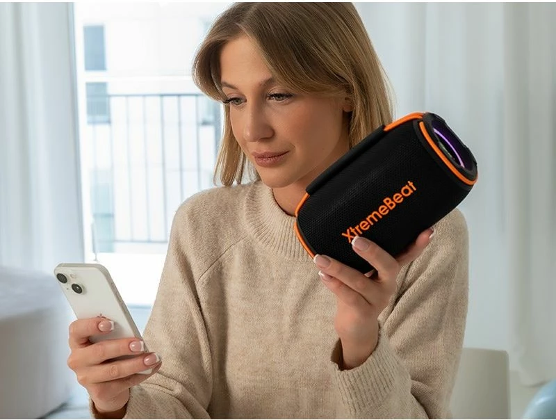 Boks portabel Tracer për outdoor, i zi