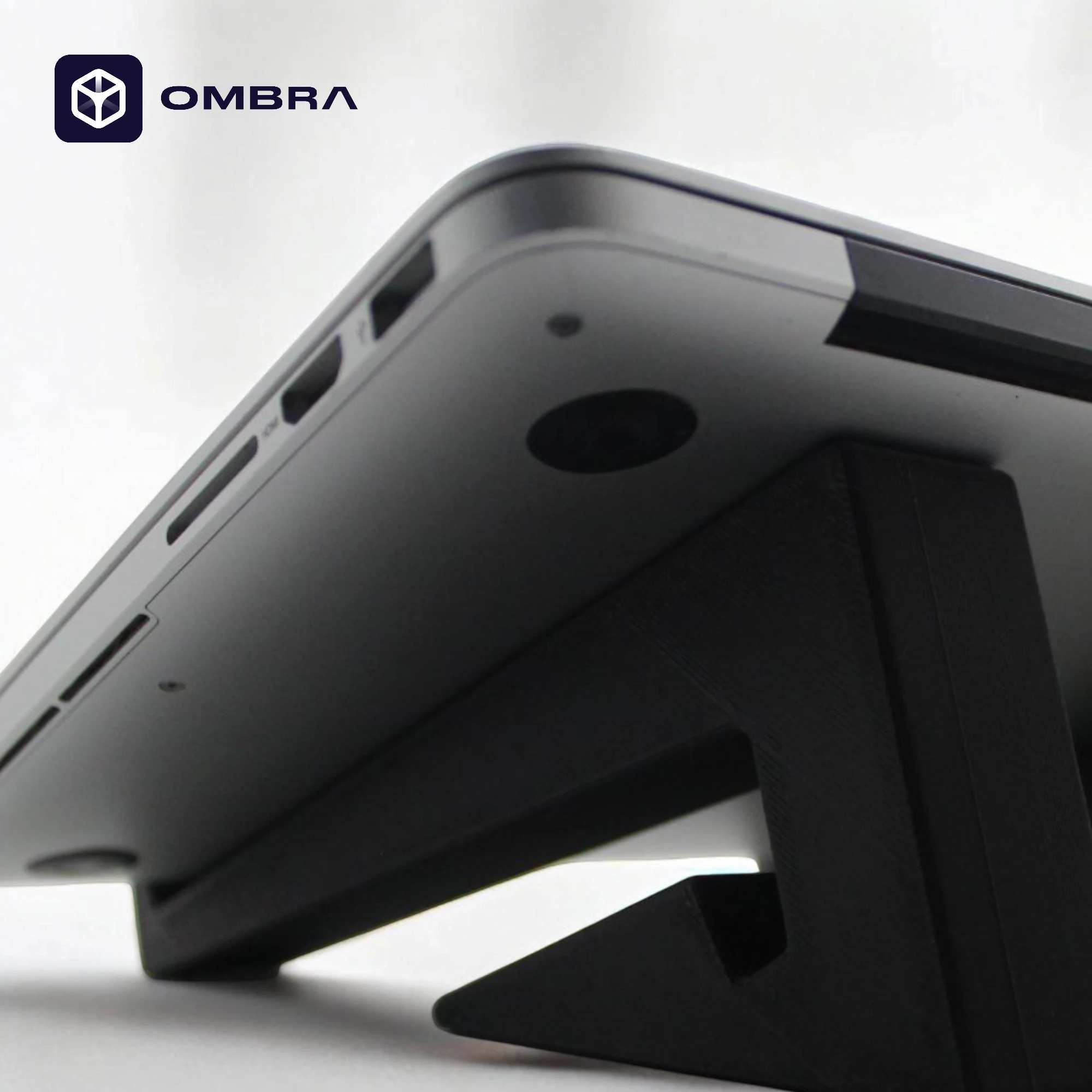 Mbajtëse "Standing" vertikal dhe horizontal për laptop, e zezë