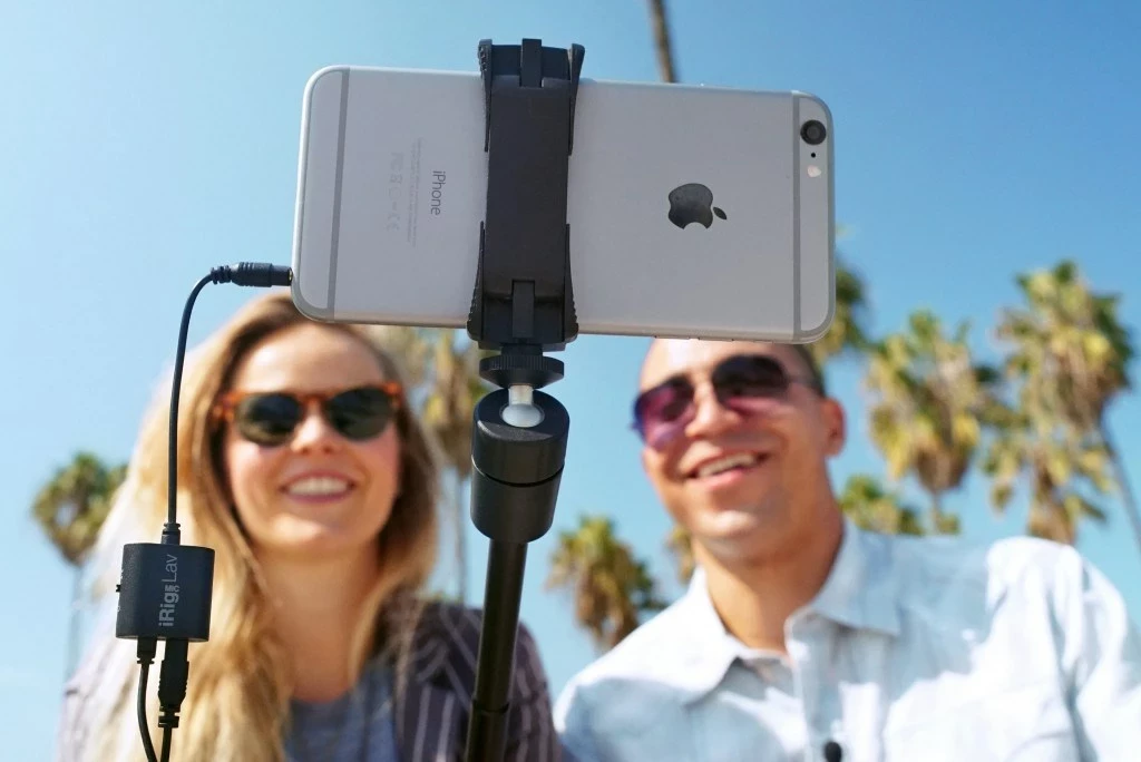 Mikrofon me kapëse IK Multimedia iRig Mic Lav, i zi