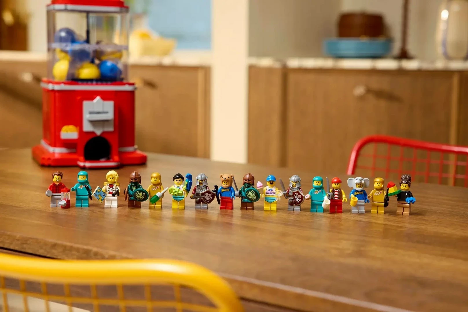Set LEGO IDEAS 21358 Minifigure Vending Machine, për të rritur, Kuqe
