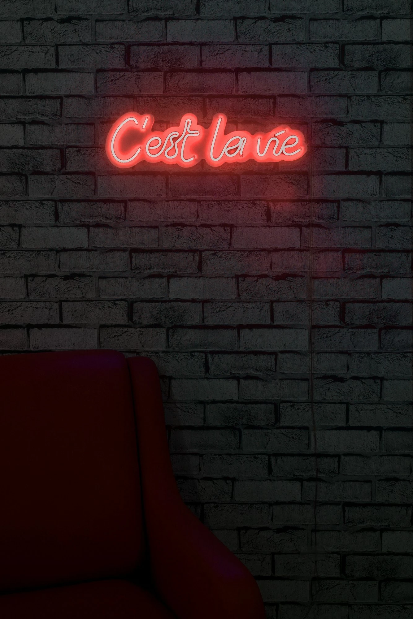 Dekor dritash LED plastike, 'C'est La Vie', ngjyrë e kuqe