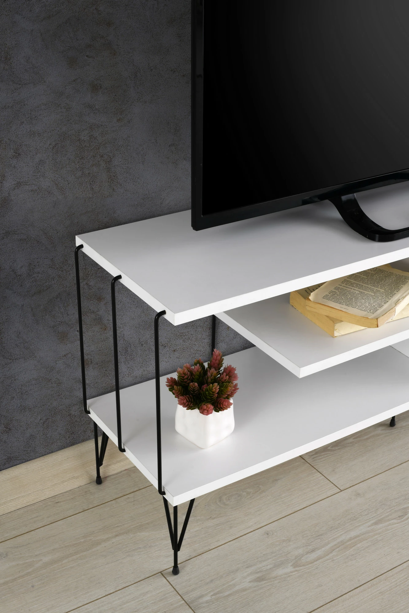 Komodë për TV Hanah Home, Eze, e bardhë