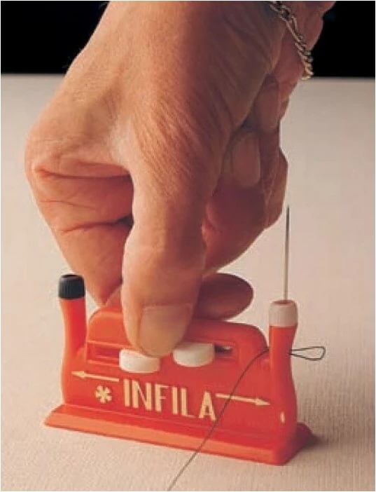 Pajisje për futjen e fillit SUNDO INFILA, Portokalli