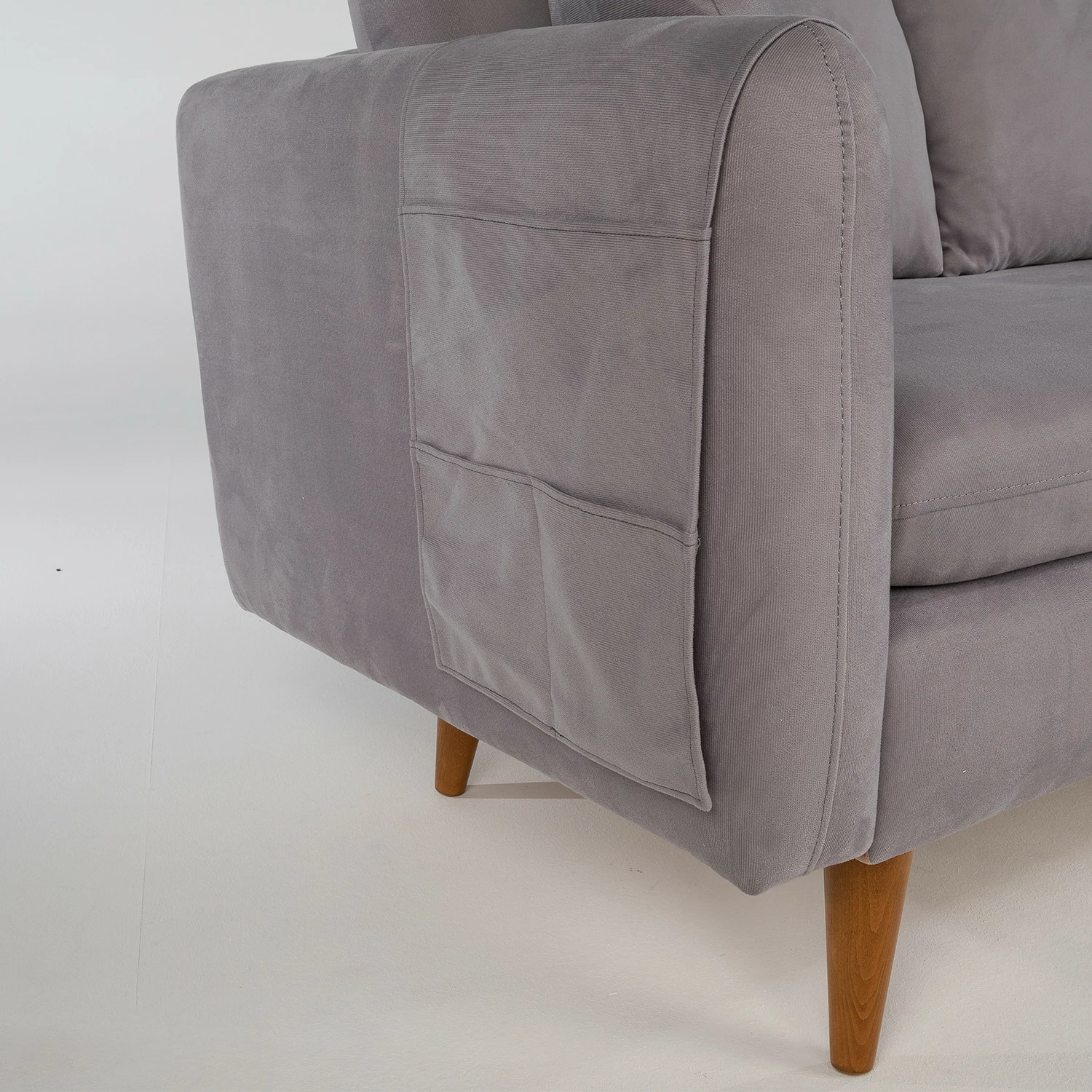 Divan treshe Atelier del Sofa, Sofia, ngjyrë gri