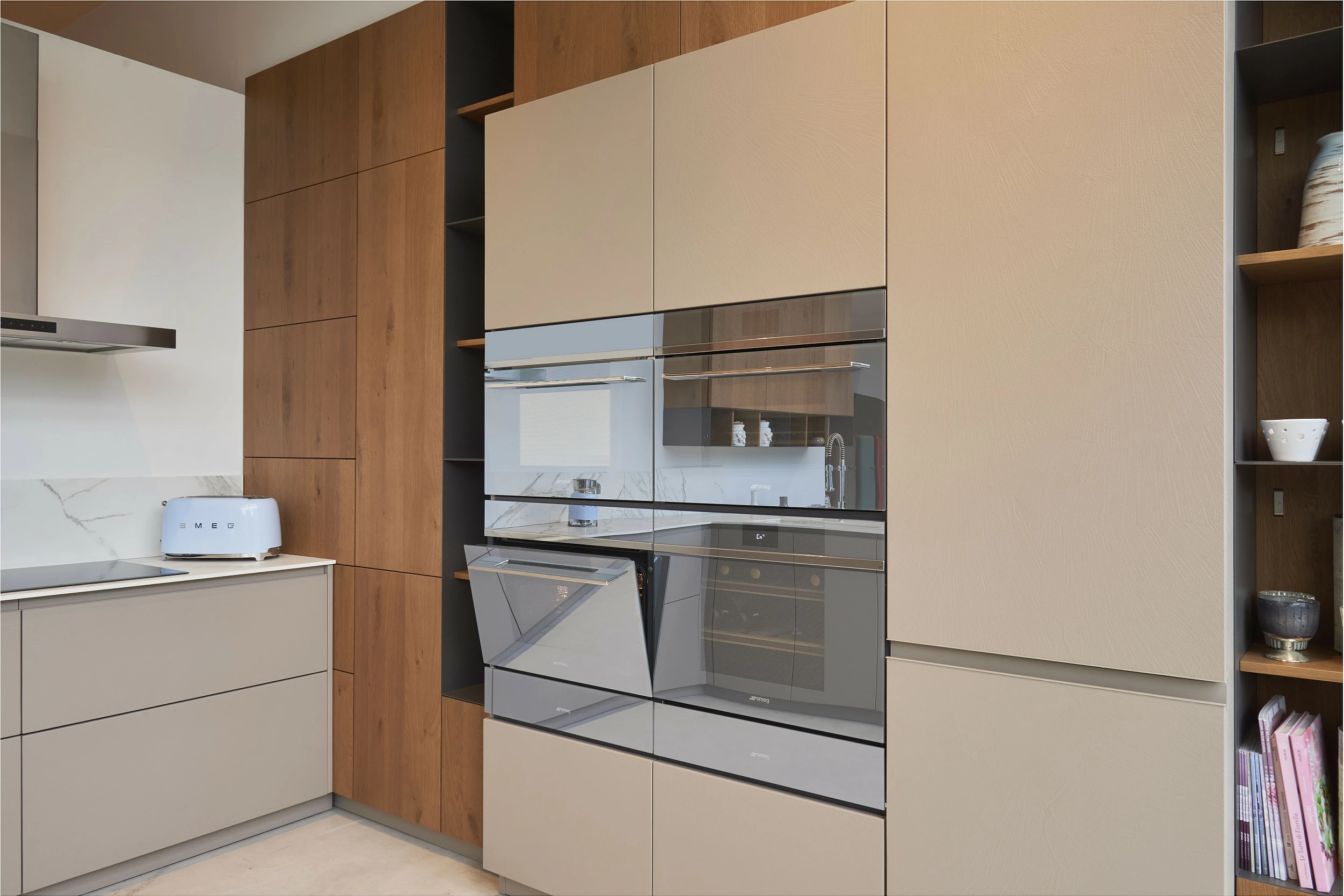 Tostier SMEG TSF02PBEU 4 feta, pastel blu