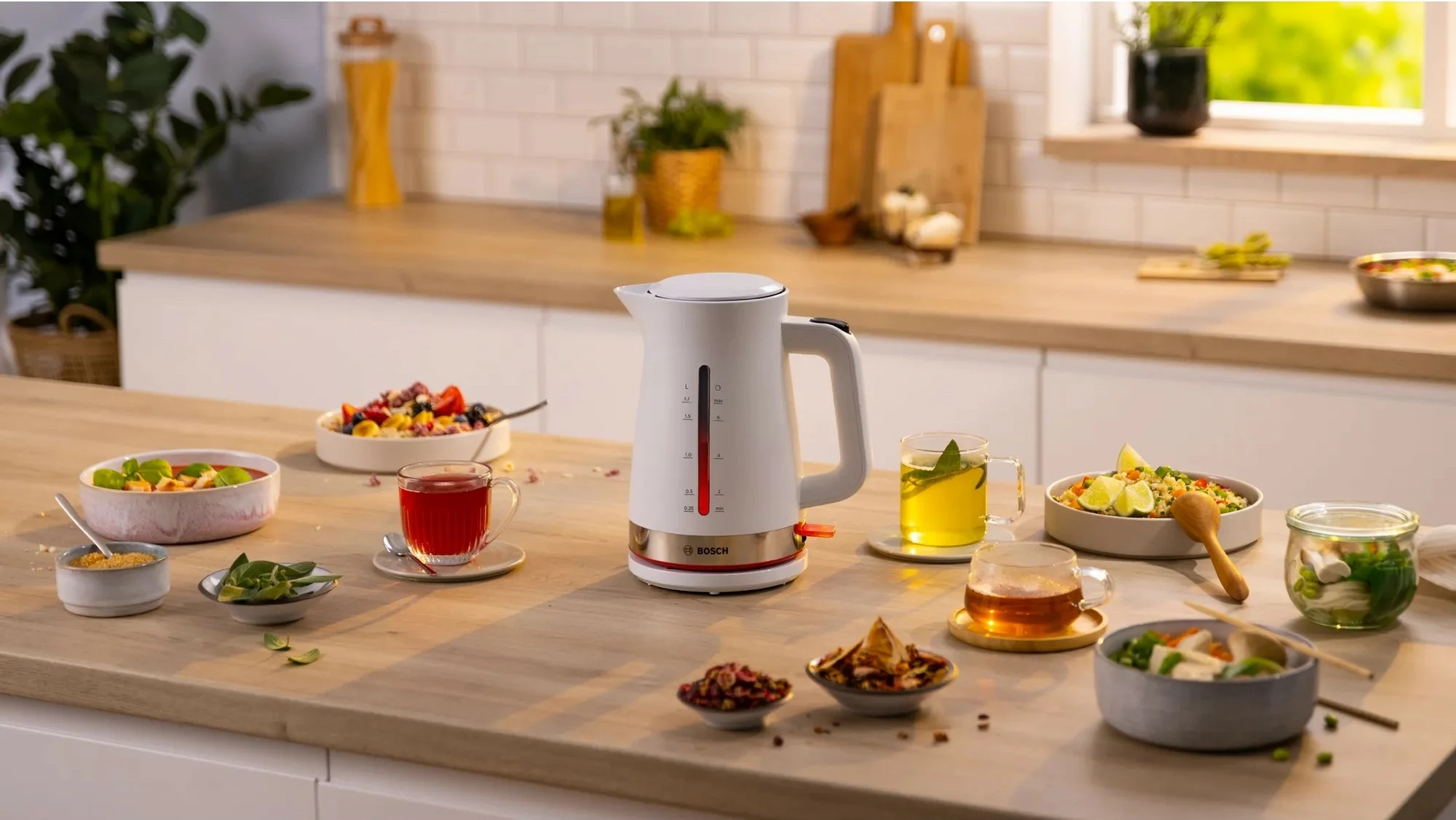 Çajnik Bosch TWK4M221, 1.7 L, 2400 W, Bardhë