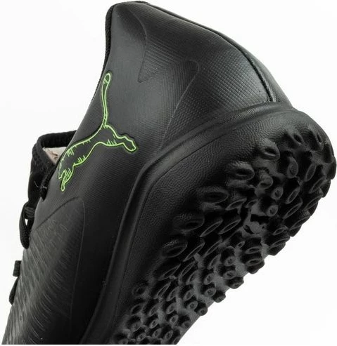 Atlete futbolli për meshkuj Puma Future 8 Play TT, të zeza dhe të gjelbra