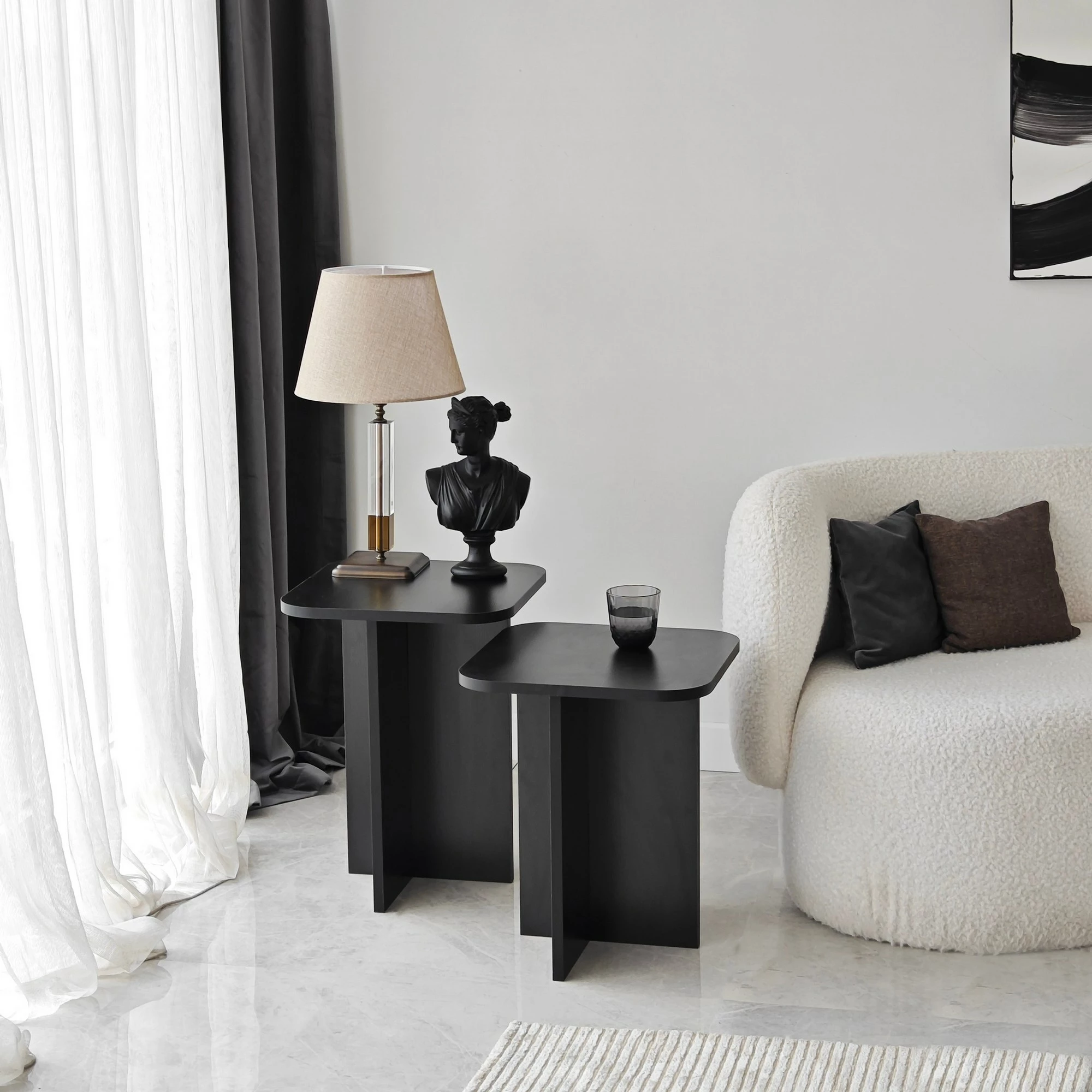 Set tavolinash anësore Hanah Home, Blues, e zezë