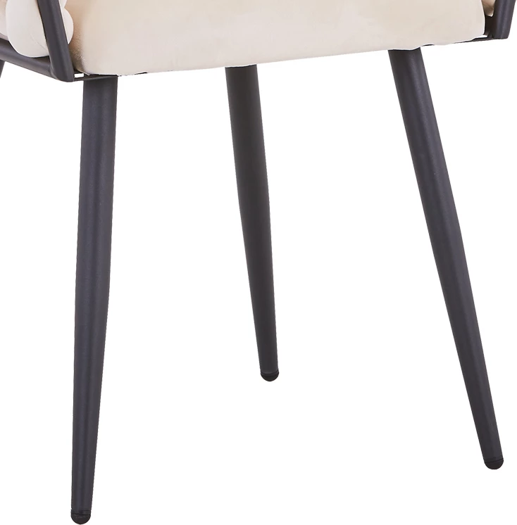 Karrige Vivian, kadife bezhë, këmbë metali të zi, 61x55x80cm