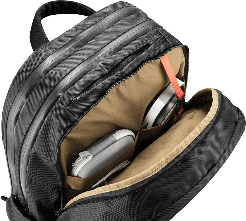 Çantë shpine XD DESIGN BOBBY EXPLORE, 17", e zezë