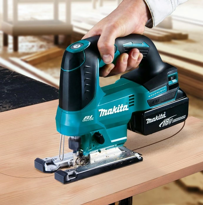 Sharrë elektrike Makita DJV184Z, 18 V, Brushless, E zezë