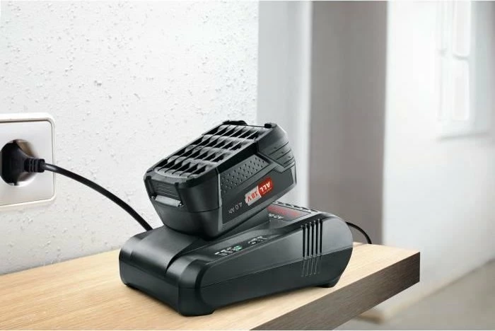 Karikues baterie Bosch AL 1130 CV 18V Li-Ion Power4All (Bosch Green)