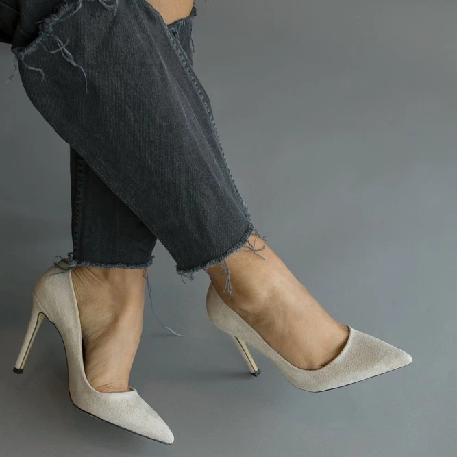Vanessa Beige