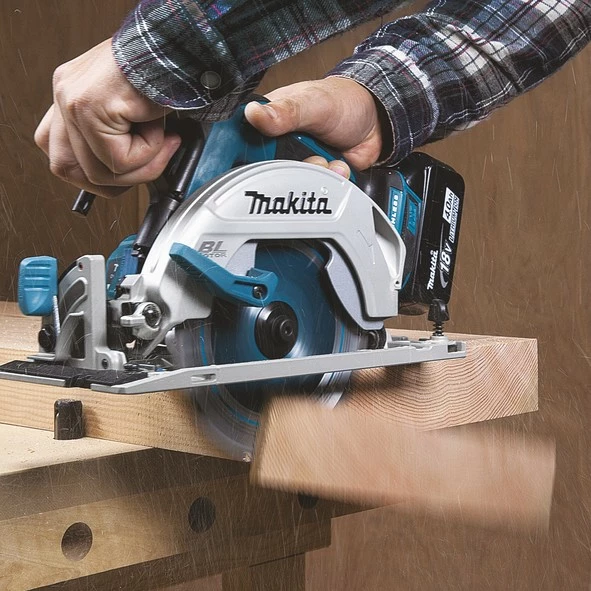 Sharrë rrethore Makita DHS680Z, pa kabllo, 18V, brushless