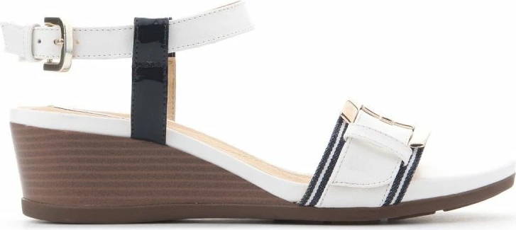 Sandale Geox femra, të bardha dhe blu