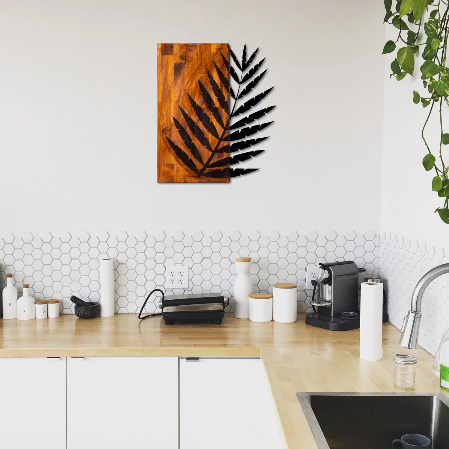 Dekorim muri prej druri me gjethe metalike 50x58 FH7225