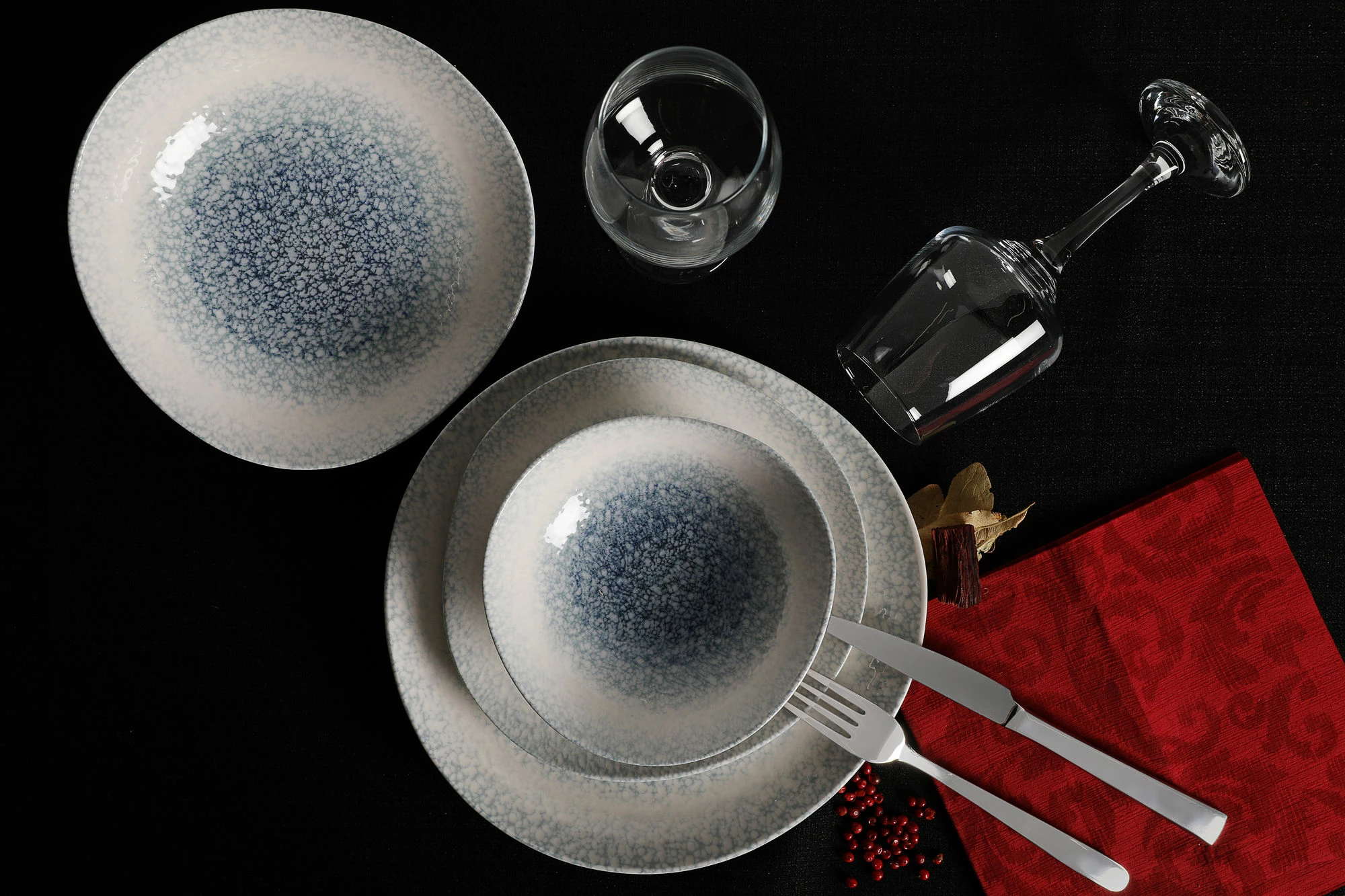 Set enësh për drekë (24 copë), Hermia Concept, GBSRD24Y4R673, porcelan, ngjyrë kaltër dhe e bardhë