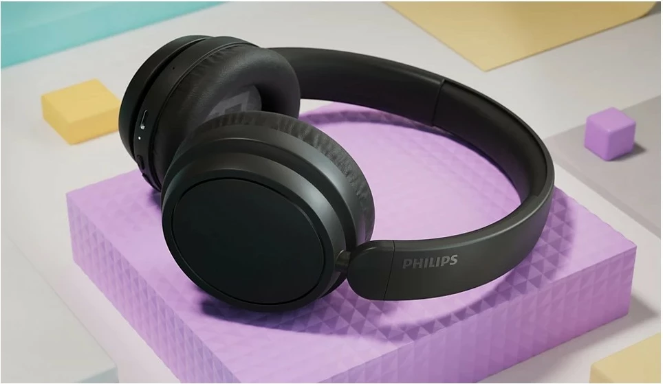 Kufje Philips TAH5209BK/00 Bluetooth 5.3, over-ear, 65 orë bateri, USB-C, mikrofon, të zeza