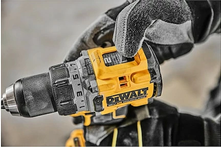 Trapan me bateri DeWALT DCD800H2T-QW, 18V, 5Ah, 13mm, me dritë, verdhë/zi