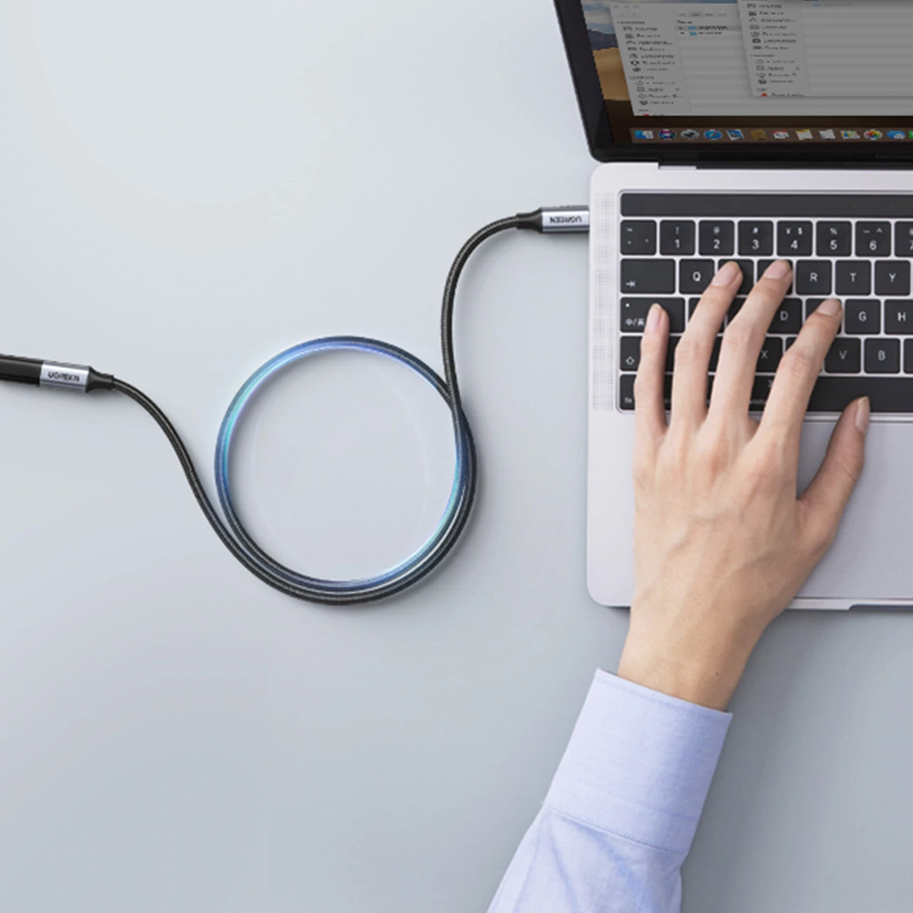 Kabllo USB-C në USB-C Ugreen US372 30205, 1m, 100W, 10Gbps, Gri