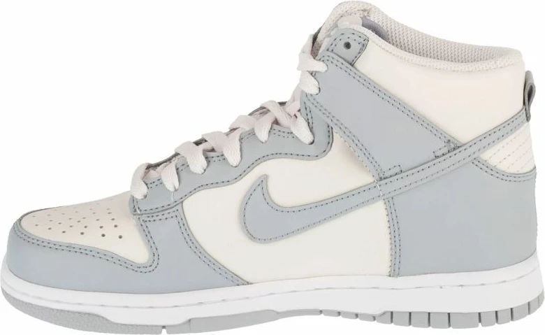 Atlete Nike për femra, të bardha [Madhësia: 38]