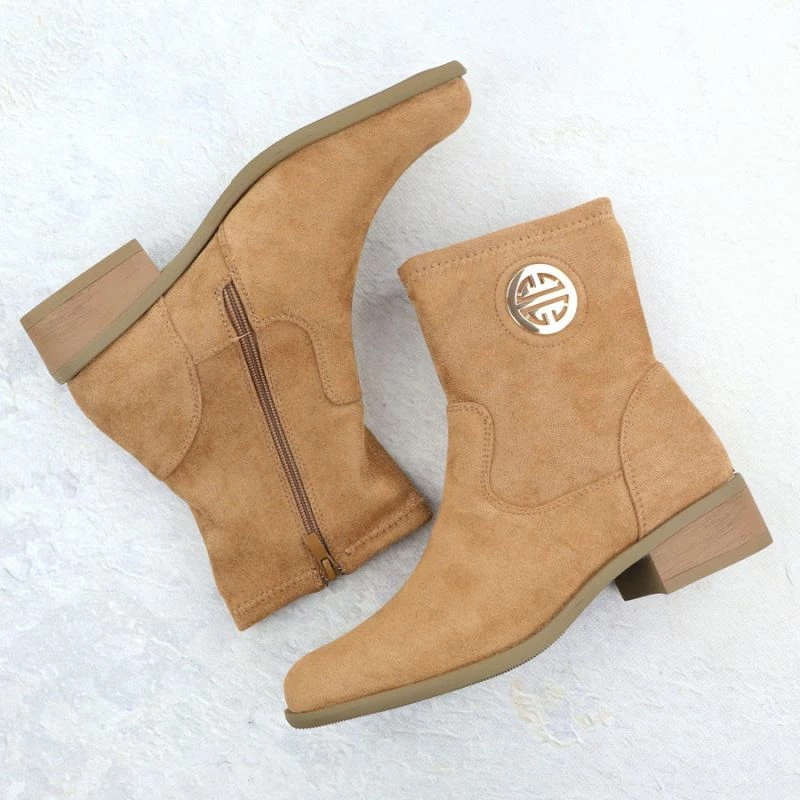 Çizme të shkurtra për femra Jezzi, kafe