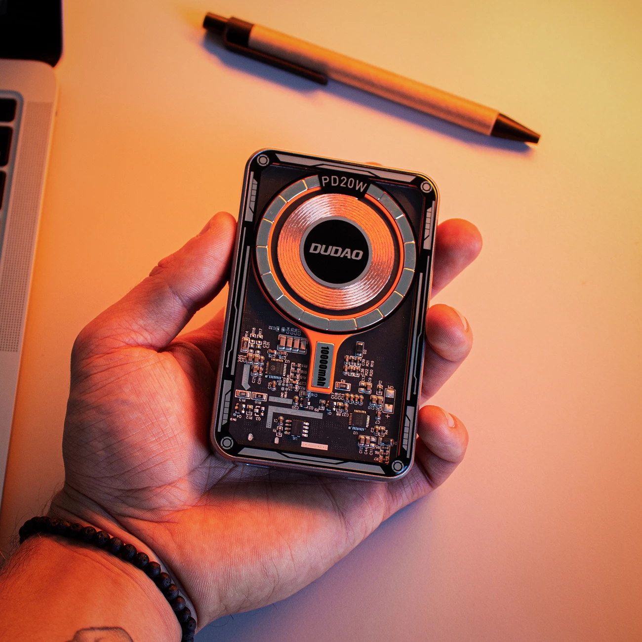 Power bank Dudao TGK1, 10000mAh, MagSafe wireless, 20W, i zi