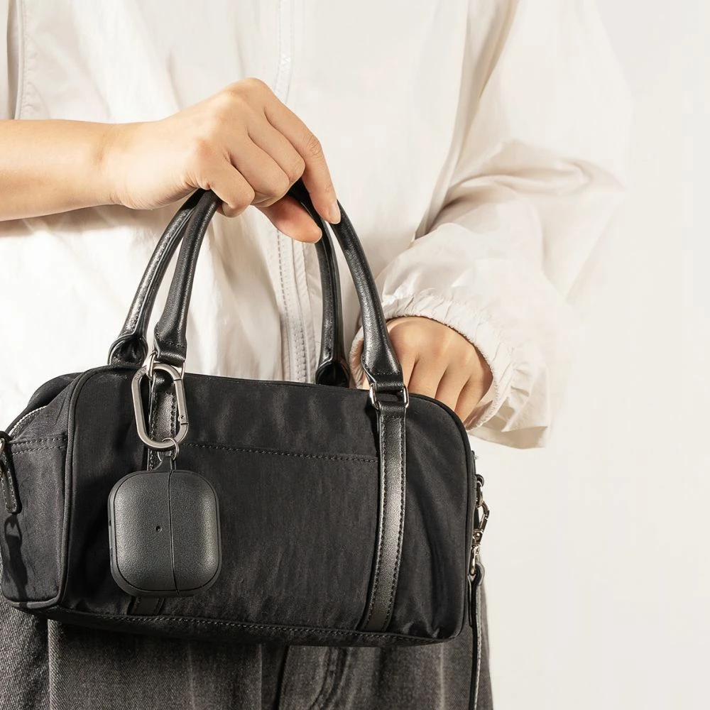 Mbështjellës Ringke Onyx për Samsung Galaxy Buds 3/3 Pro, MagSafe, me karabinë, e zezë