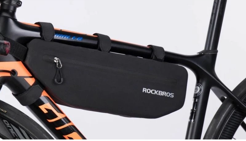 Çantë kornize biçiklete Rockbros, e zezë