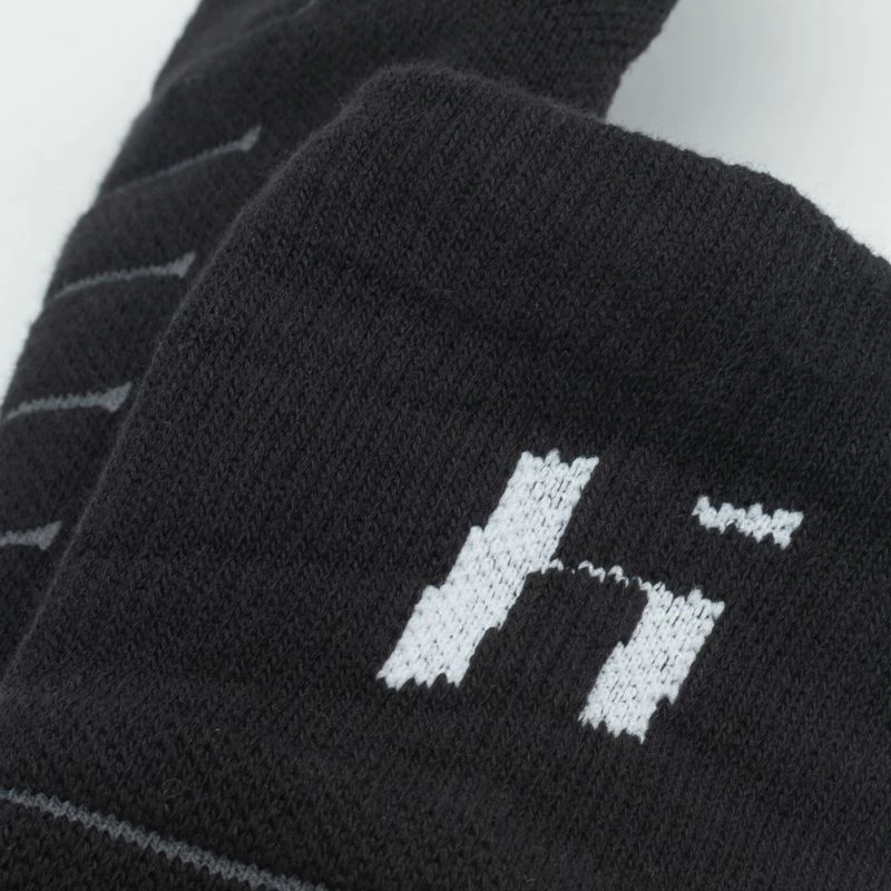 Çorape futbolli Huari