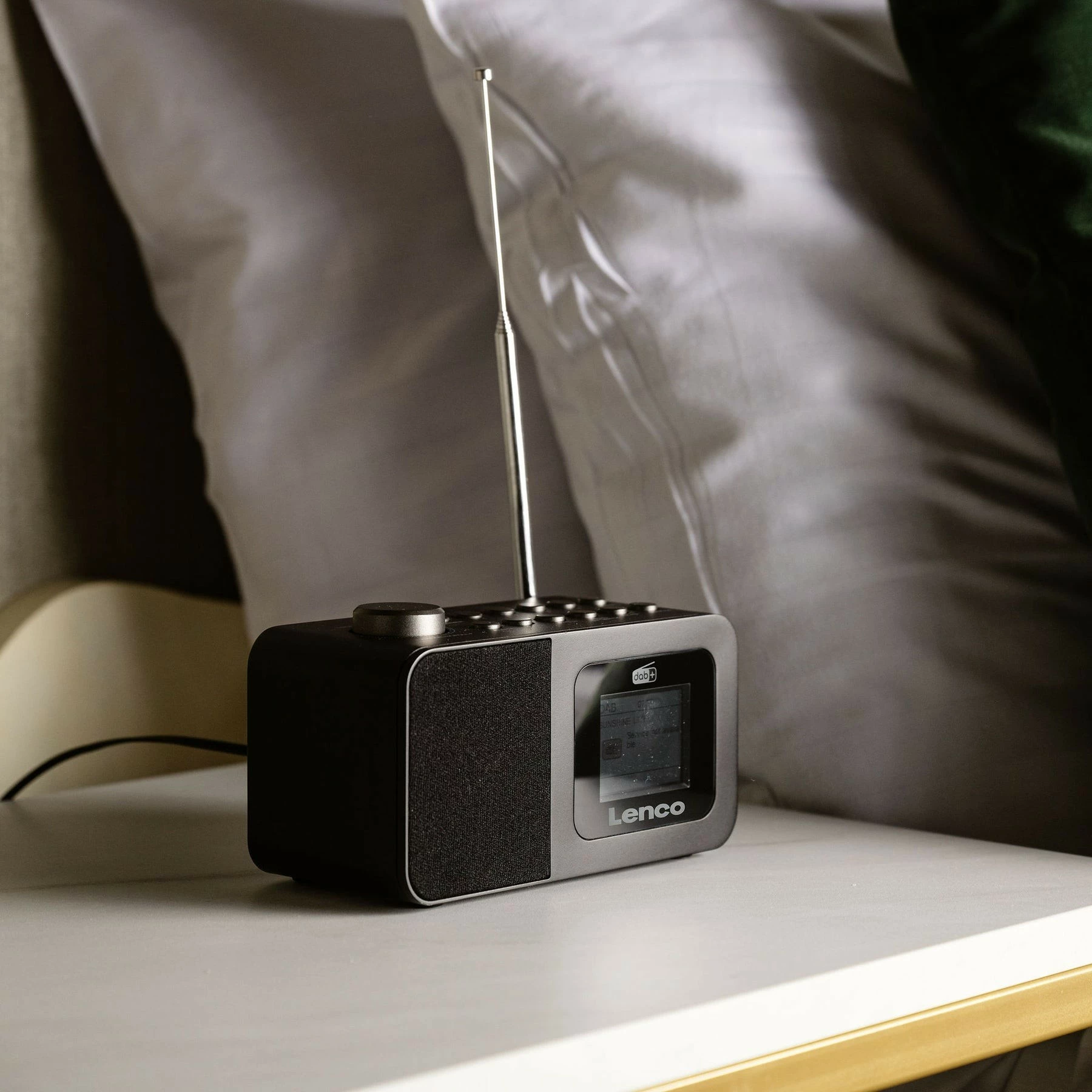 Radio Lenco CR-625BK, DAB+, FM, e zezë