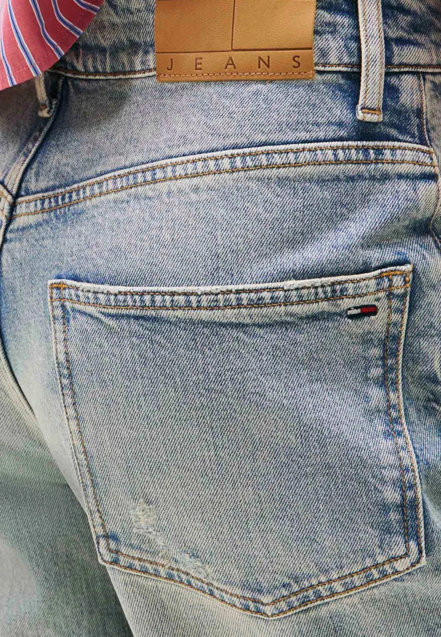 Xhinse bootcut për femra Tommy Hilfiger Jeans DW0DW22437, denim i çelët [Madhësia: 26/32]