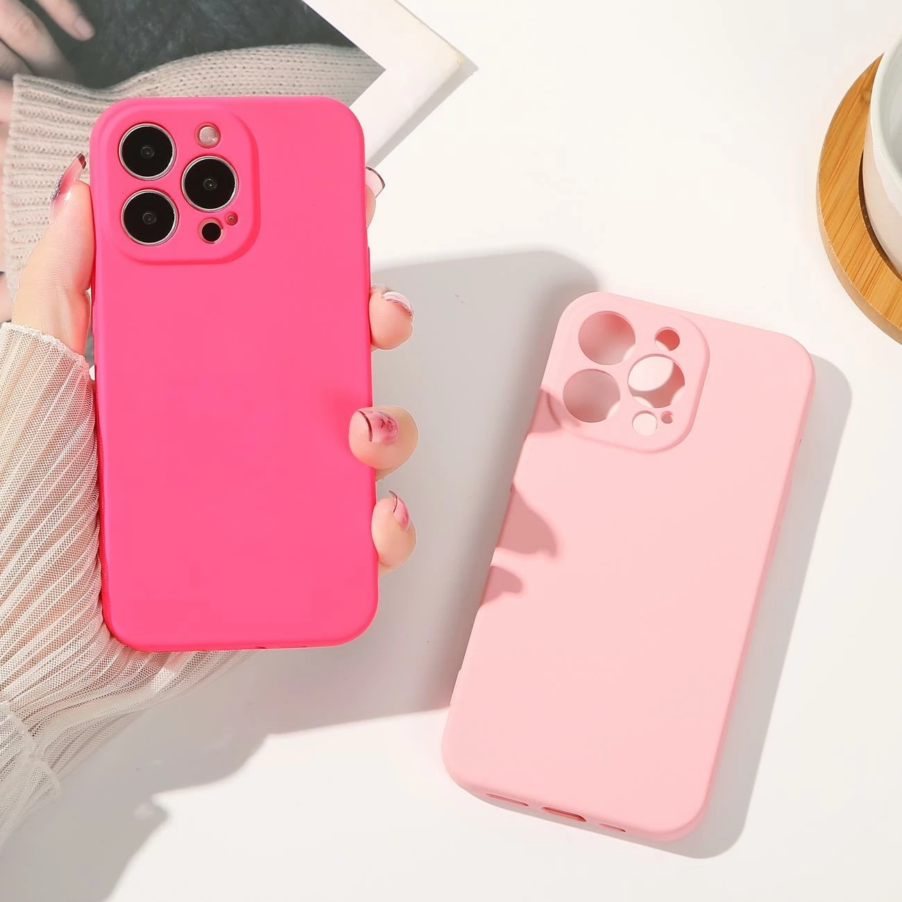 Mbështjellës silikoni Hurtel për iPhone 13 Pro Max, mint green
