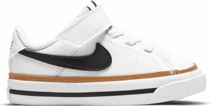 Atlete për fëmijë Nike, të bardha