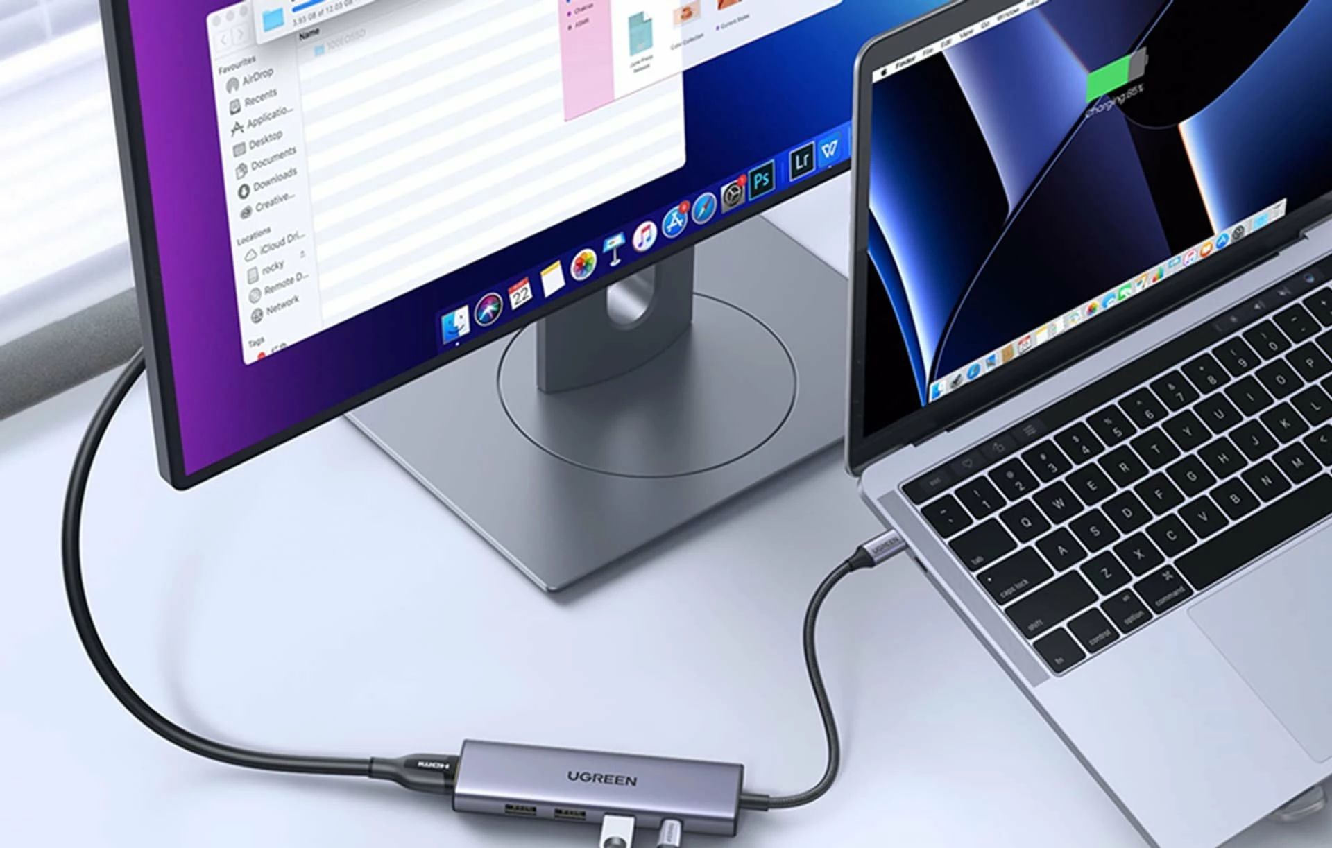 USB hub Ugreen CM511 (UGR1678) 5-në-1, USB-C në HDMI 4K@30Hz + 3x USB-A 3.2 Gen1 5Gbps + USB-C PD 100W, argjendtë