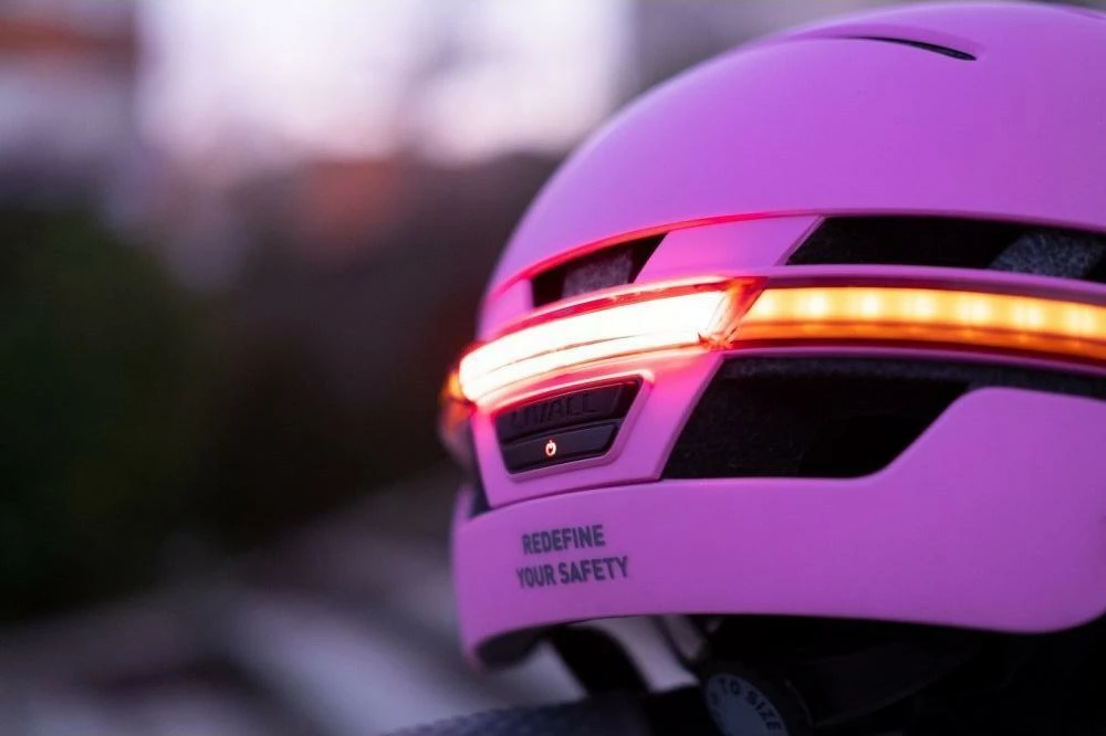 Helmetë smart urbane Livall BH51M Neo, Bluetooth LED/SOS, M 54-58cm, rozë, set me telekomandë