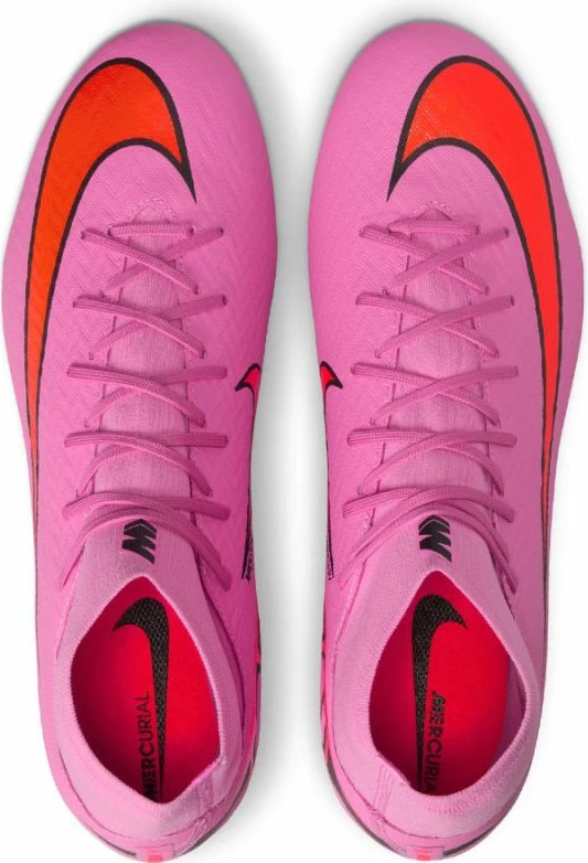 Atlete futbolli Nike, të kuqe [Madhësia: 40.5]
