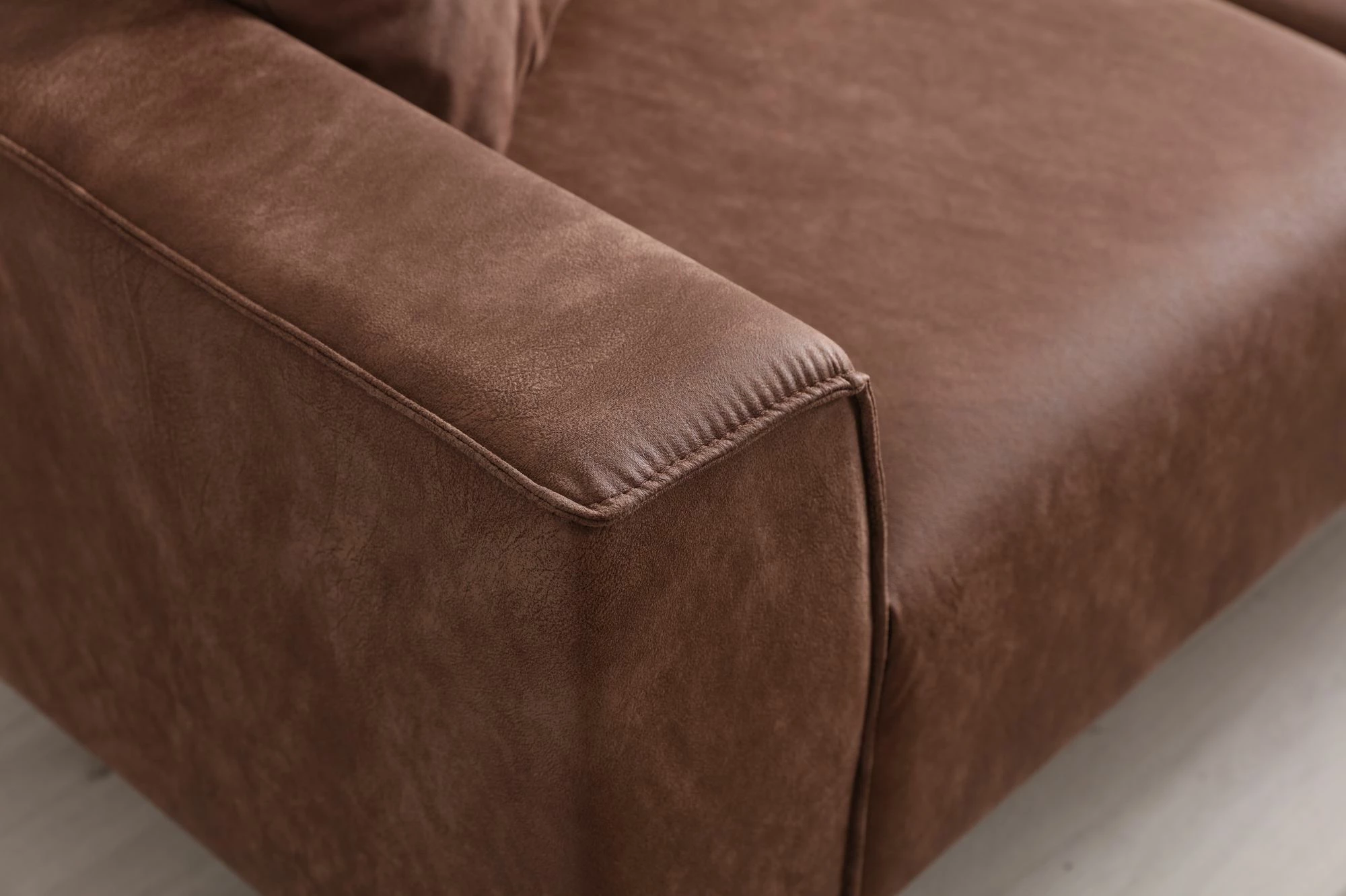 Divan dy-vendësh, ngjyrë konyak, Atelier del Sofa, New Petra 2
