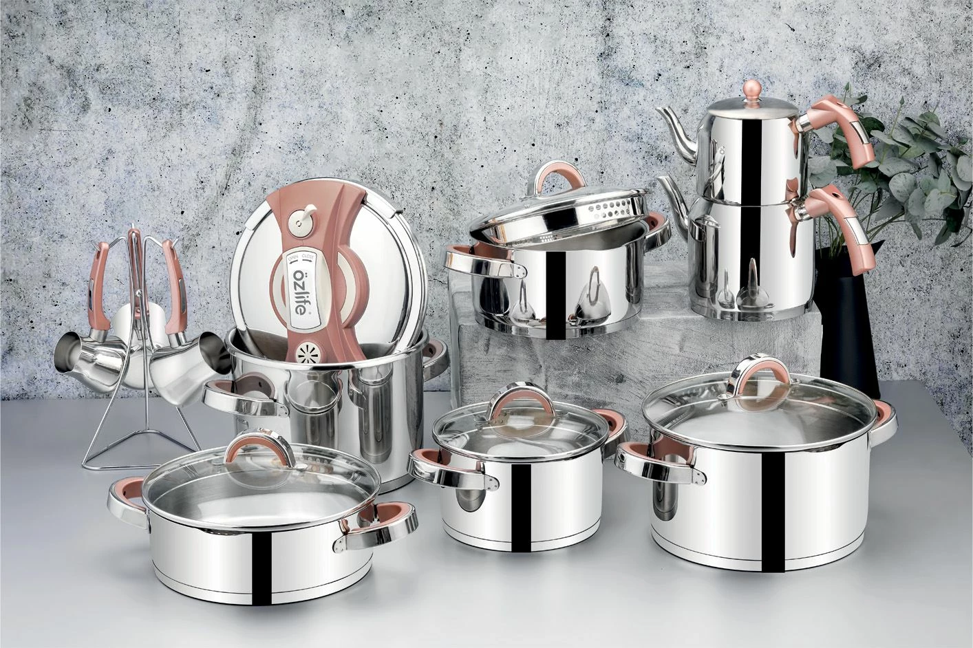 Set tenxheresh prej inoksi, 18 pjesë, Hermia Concept, Dolce459
