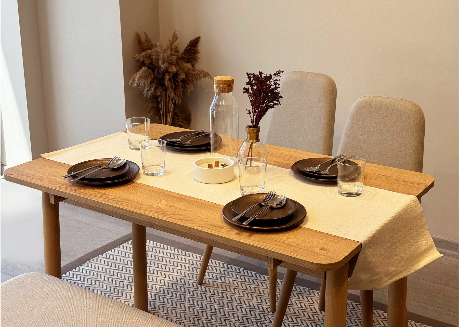 Set tavolinë me karrige për ngrënie, zgjatues, ngjyrë lis dhe krem, Skye Decor, Vina Mini 01 1005, 4 pjesë