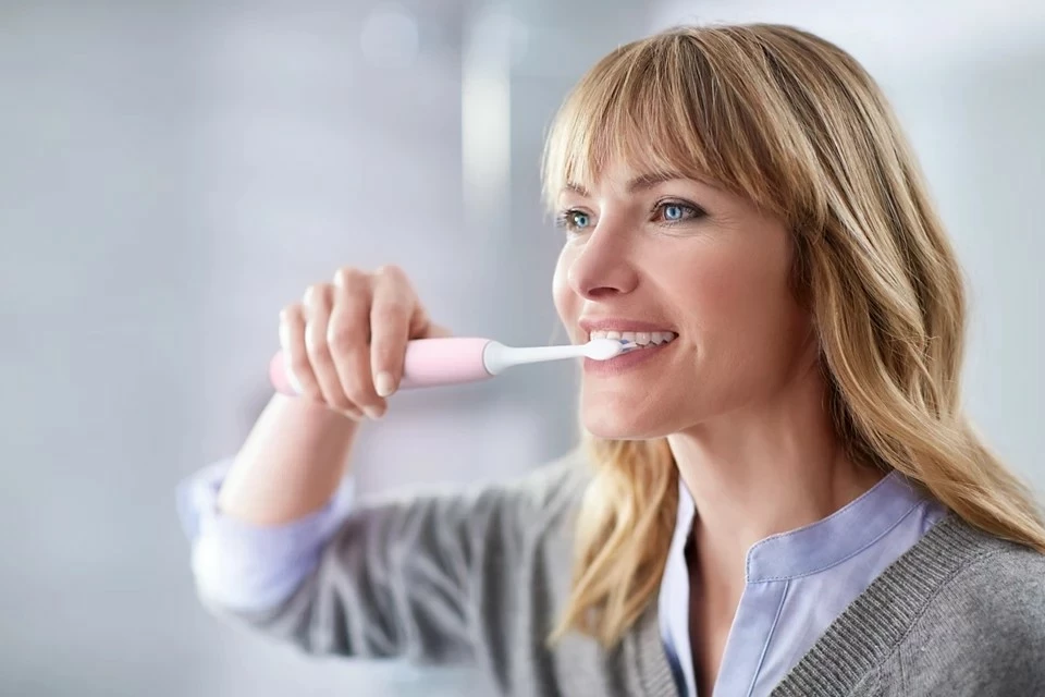 Furçë dhëmbësh sonike Philips Sonicare ProtectiveClean 5100, rozë