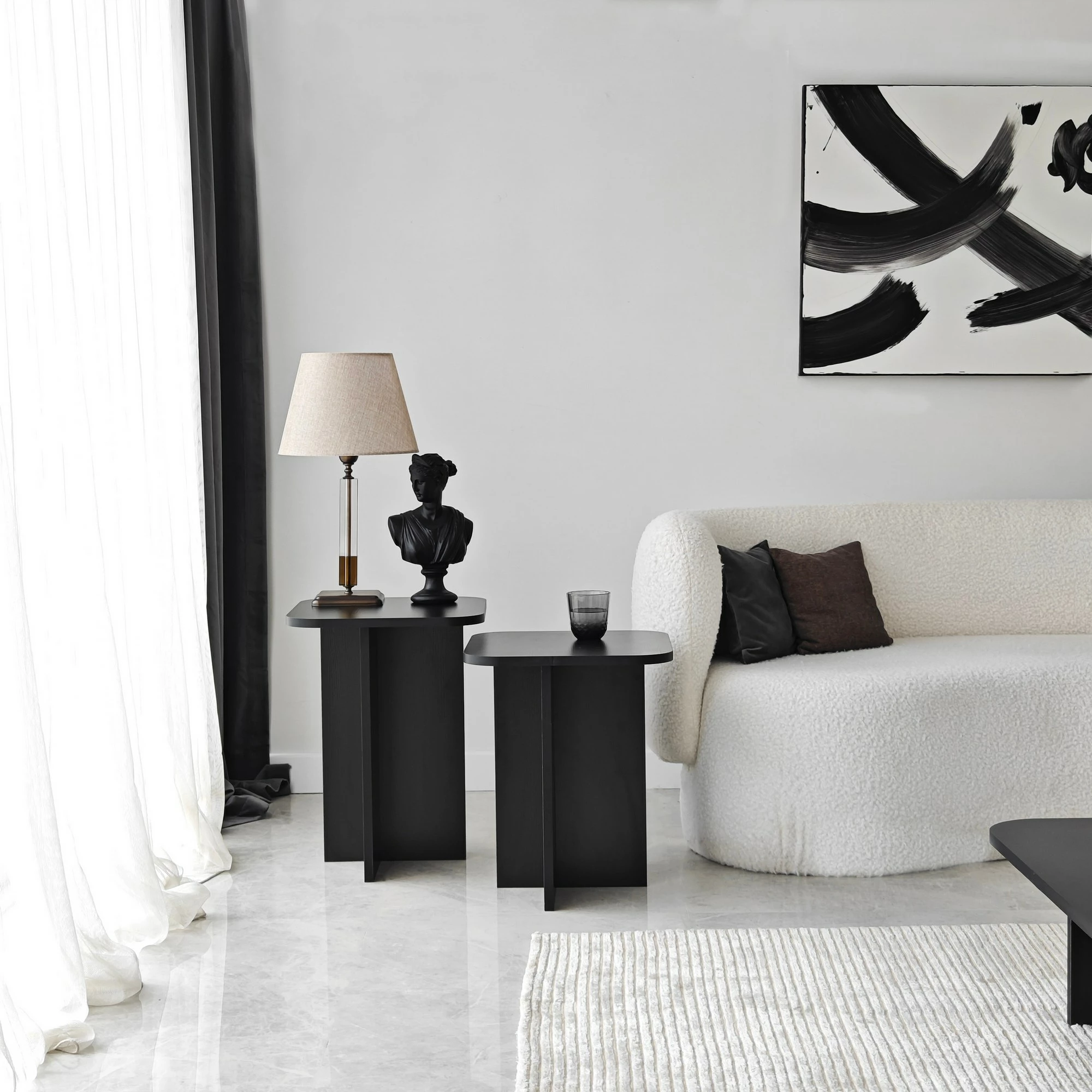Set tavolinash anësore Hanah Home, Blues, e zezë