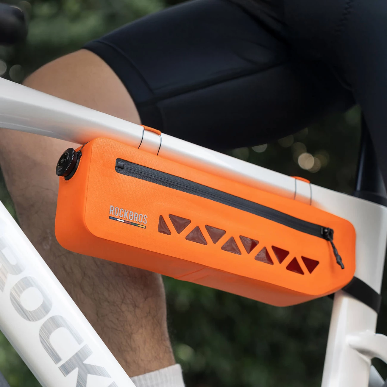 Çantë kornize biçiklete Rockbros AS-140 ROAD TO SKY 1.7 L waterproof, portokalli